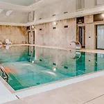 With River View, Sauna And Indoor Pool *