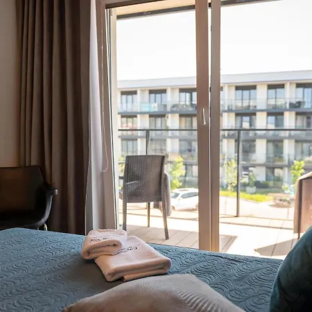 アパート With River View, Sauna And Indoor Pool Dziwnów